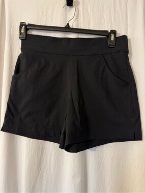 Columbia Women’s Black  Pull-On Shorts Size Medium, Lil Black shorts!🏖️💥💥💥